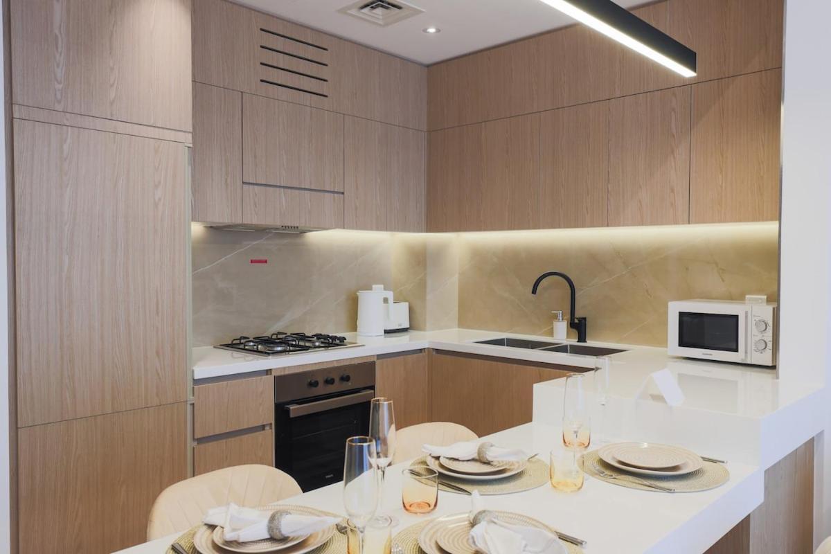 Chic 2br In Oakley Square Residence, Jvc Apartment Dubai